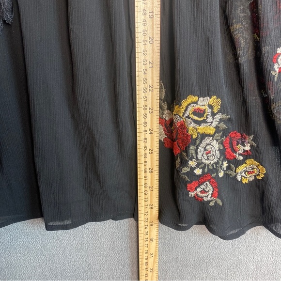 Torrid boho sheer bell sleeve top size 3 - Picture 8 of 8